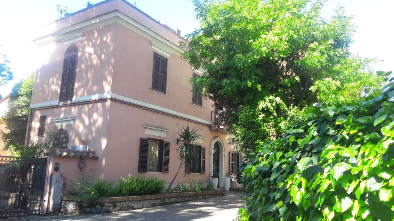 Borghetto San Pio V Appartamento *